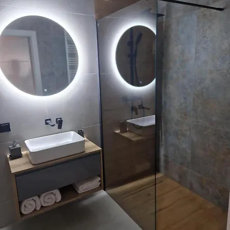 Life 34 Z Miejscem Postojowym W Garazu Podziemnym رادوم