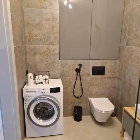 Life 34 Z Miejscem Postojowym W Garazu Podziemnym * رادوم